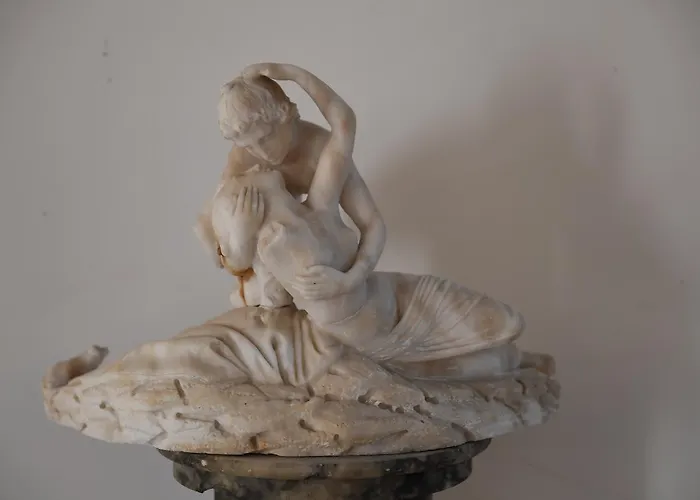 Mio לינה וארוחת בוקר