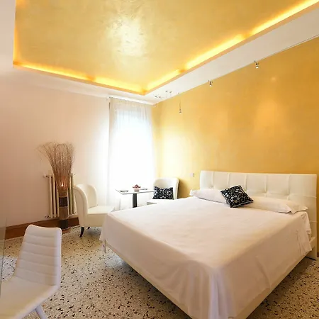 Mio 2* Venise